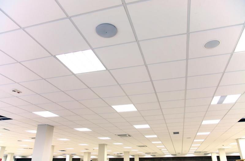 Faux plafonds d&eacute;montables ou fixes, quelle solution privil&eacute;gier ?